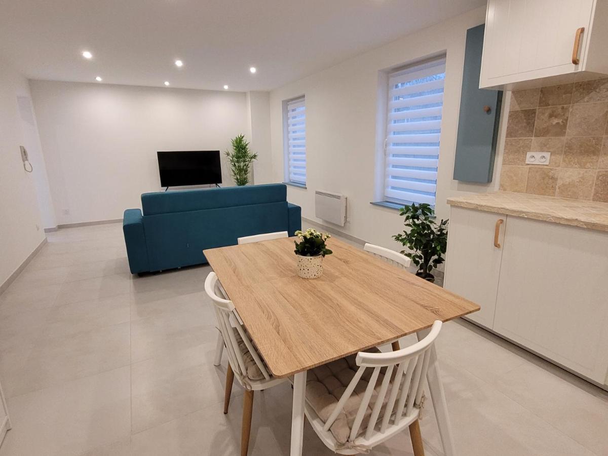 Il Vialetto, Appartement Capri, Spacieux, Tout Confort, Au Calme Jeumont 外观 照片