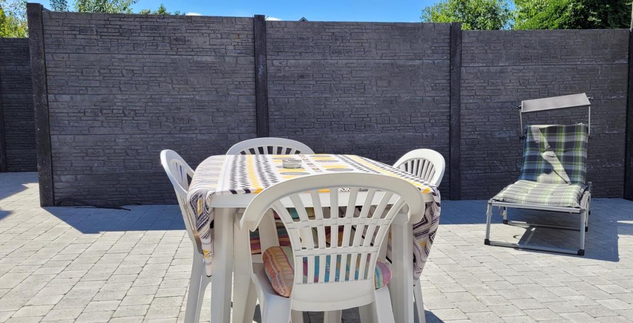 Il Vialetto, Appartement Capri, Spacieux, Tout Confort, Au Calme Jeumont 外观 照片